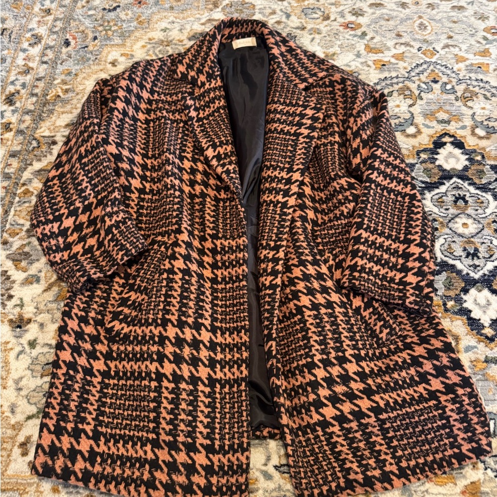 Stylish Camel and Black Women's Coat